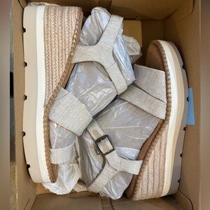 Toms Cream and Tan Wedge Sandals
